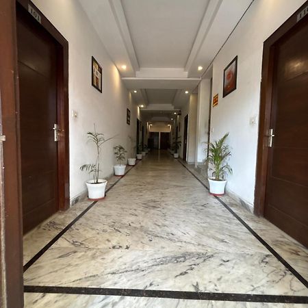 Hotel Tara Palace By Goyal Hoteliers Agra  Exteriér fotografie