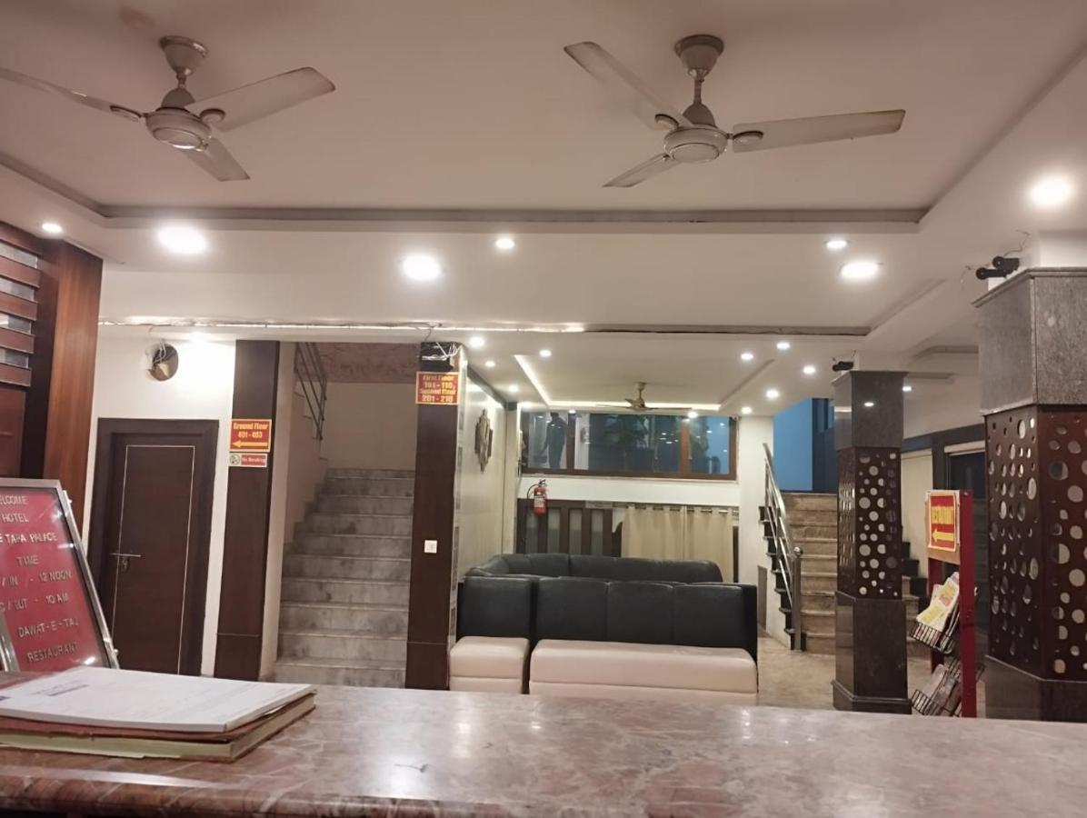 Hotel Tara Palace By Goyal Hoteliers Agra  Exteriér fotografie