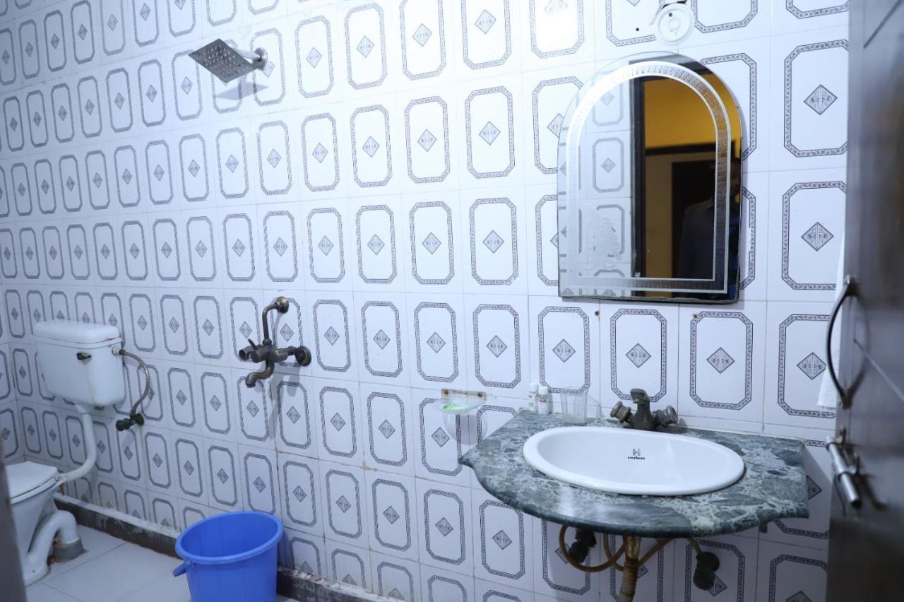 Hotel Tara Palace By Goyal Hoteliers Agra  Exteriér fotografie