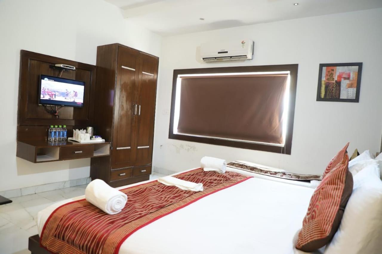 Hotel Tara Palace By Goyal Hoteliers Agra  Exteriér fotografie