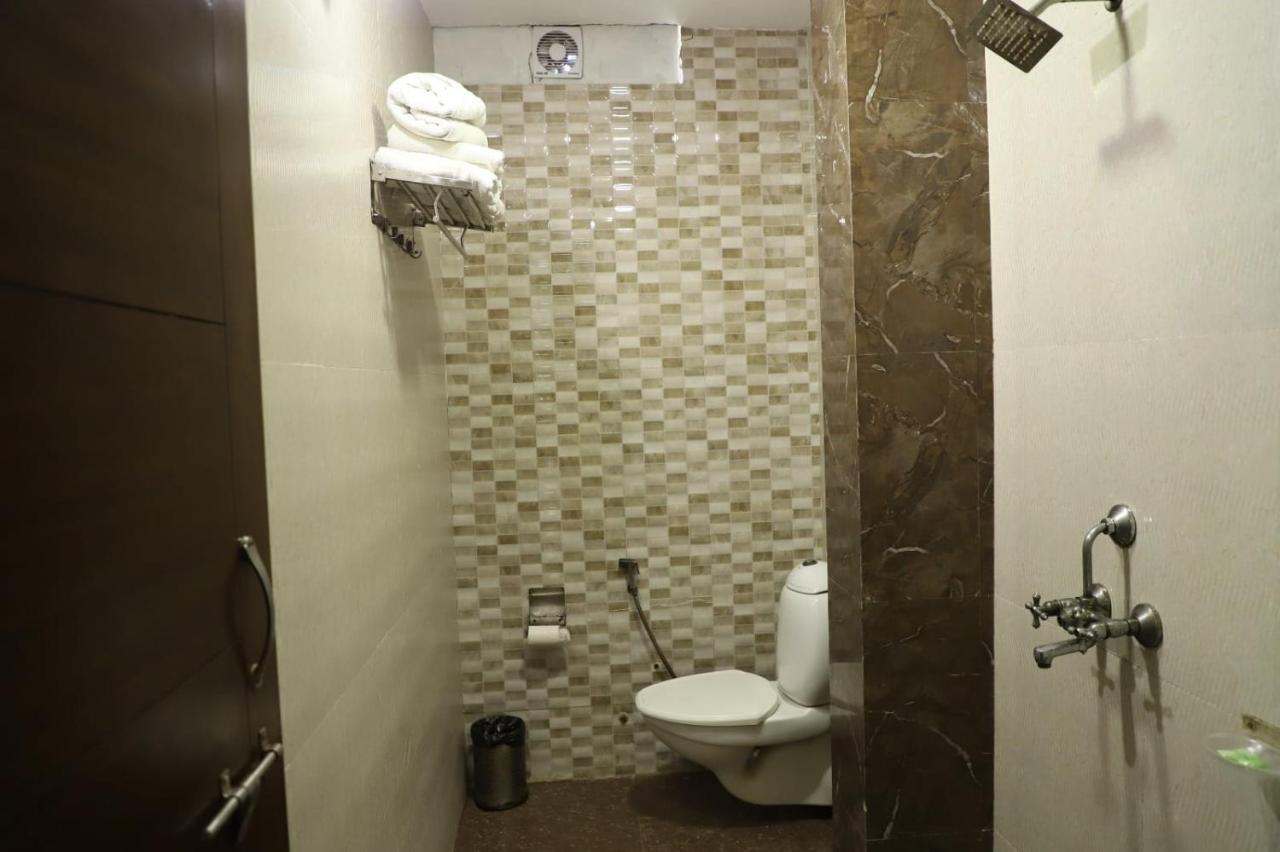 Hotel Tara Palace By Goyal Hoteliers Agra  Exteriér fotografie